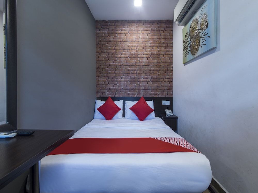 undefined OYO 876 Hotel Sanctuary 8