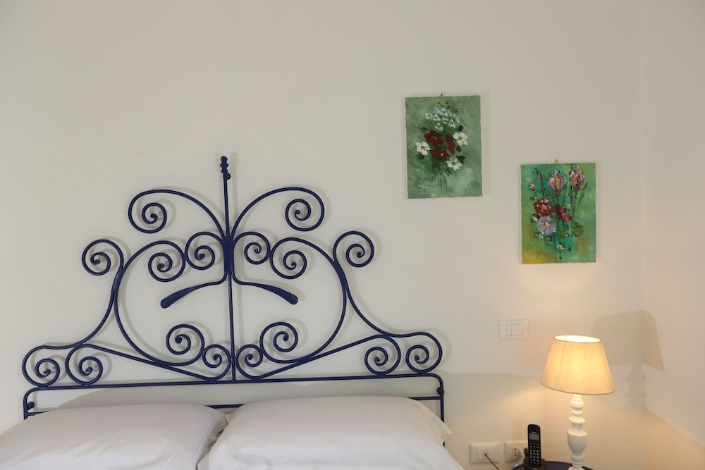 Borgo Rosso di Sera Resort Country Chic Deluxe Double Room, Garden View 4