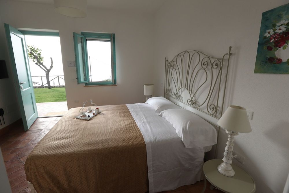 Borgo Rosso di Sera Resort Country Chic Deluxe Double Room, Garden View