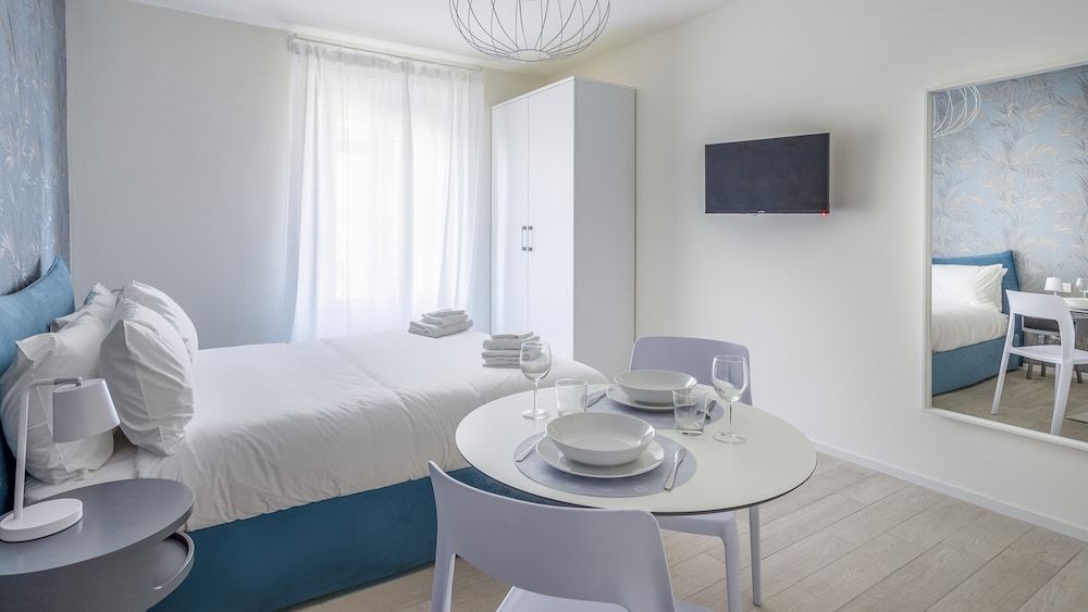 Apartment (3 Bedrooms)