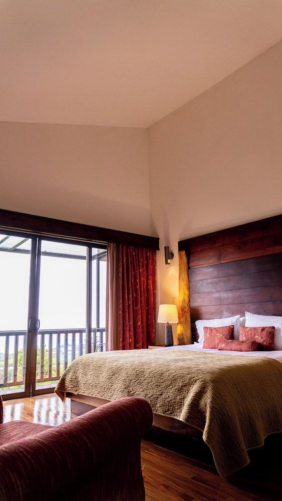 Poas Volcano Lodge Superior Room, Balcony, Mountain View 3