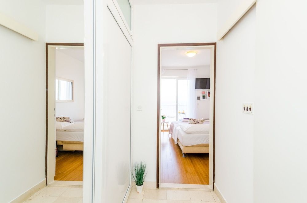 undefined Apartments Dobroslavic 7