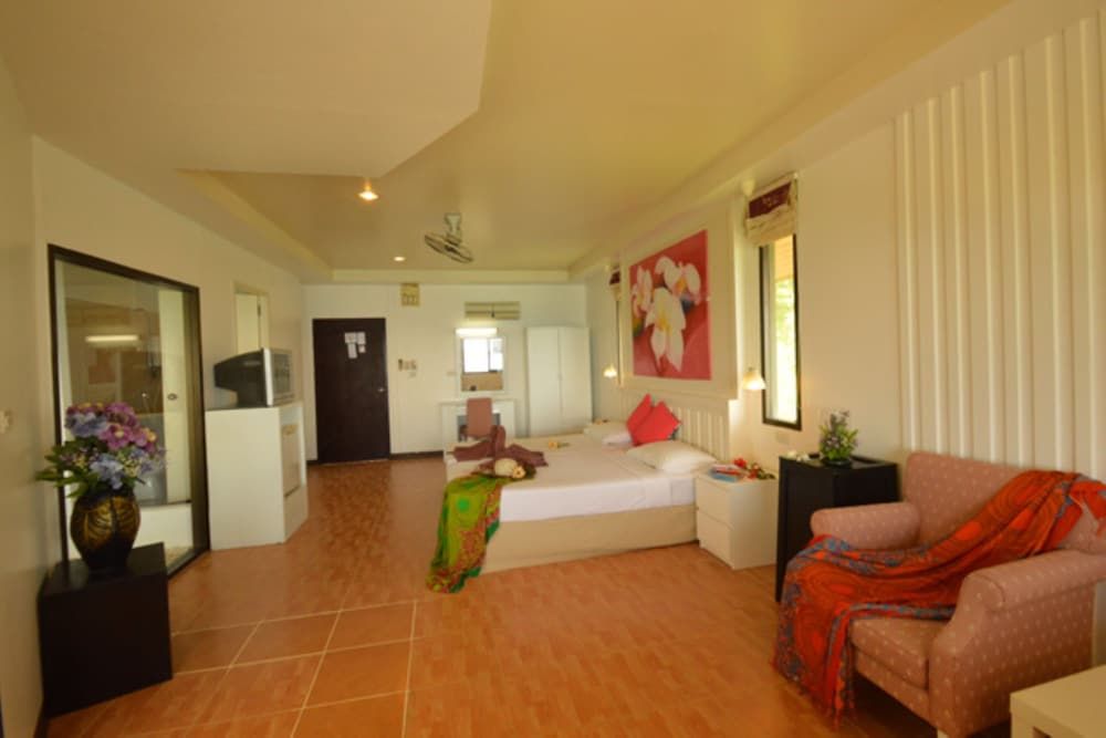 Premier Sea View Room