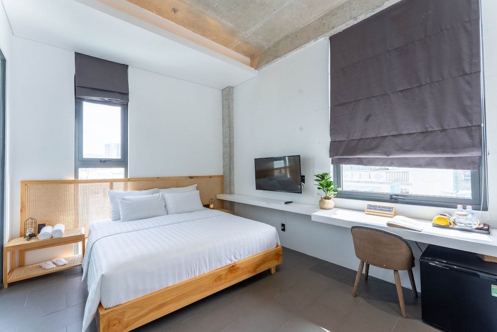Superior Double Room, City View