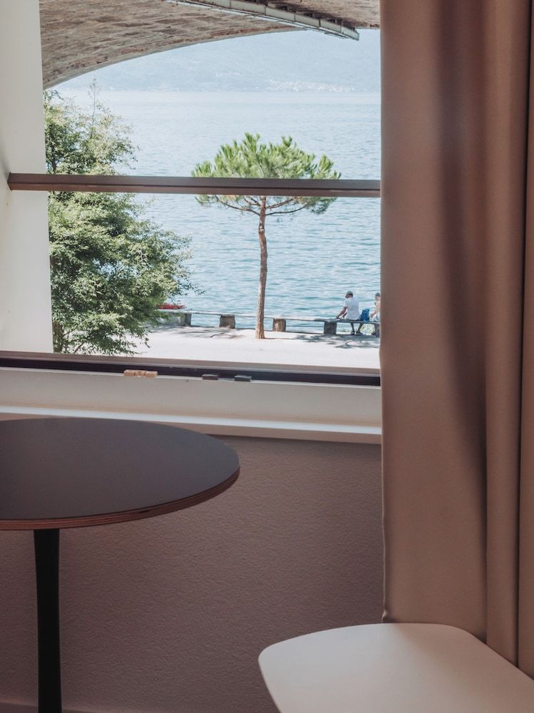 undefined Youth Hostel Montreux 6