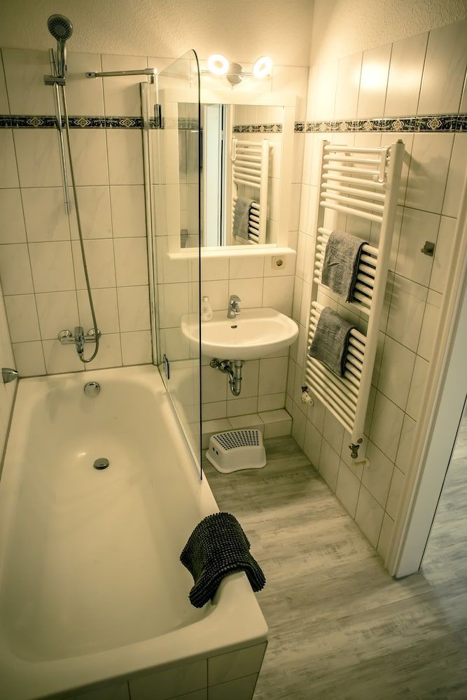Apartment (Suite)