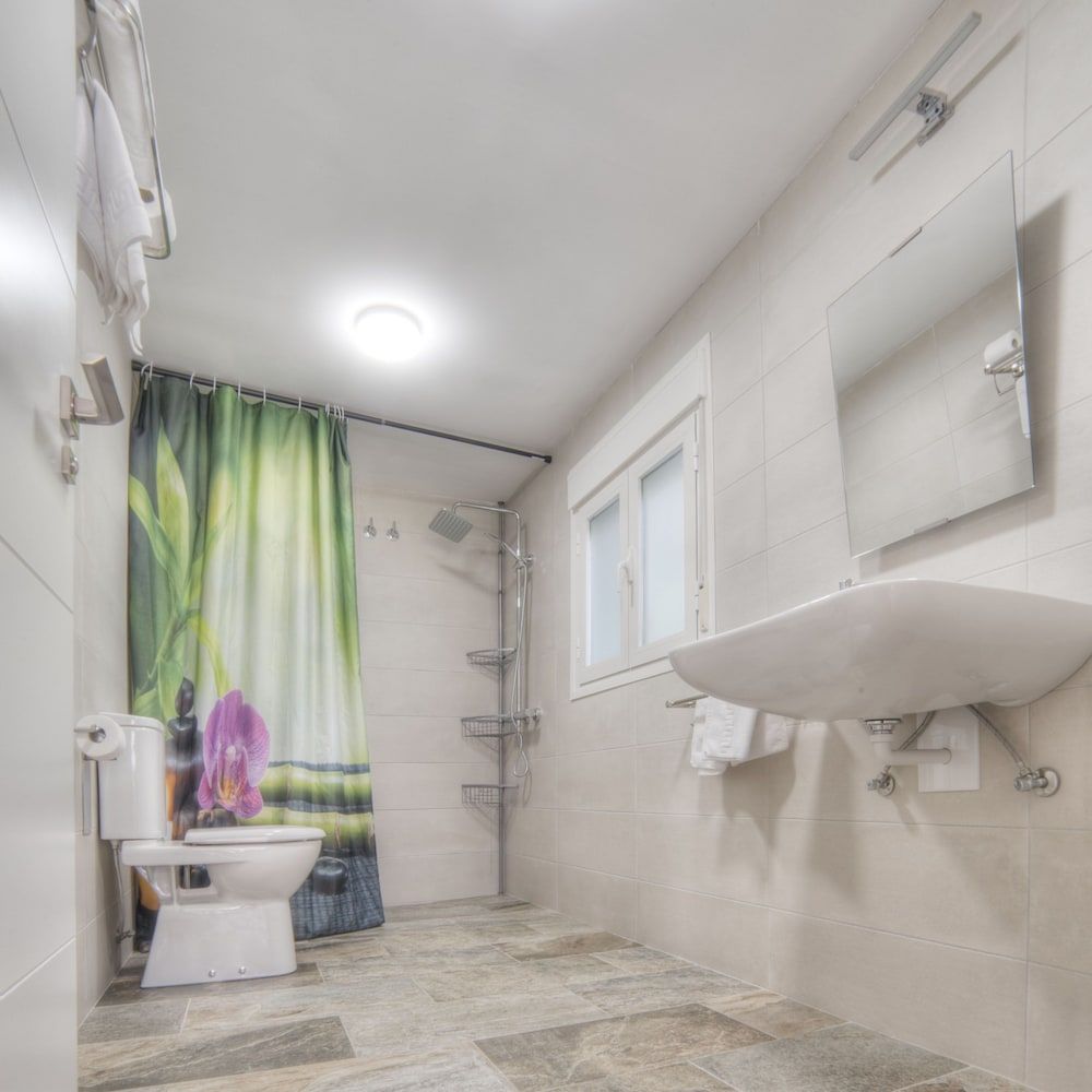 Pura Vida Pirineos Exclusive Suite 2