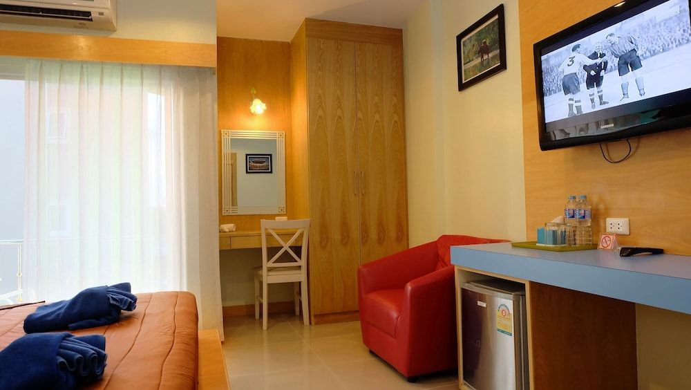 undefined Patong Eyes Hotel 9