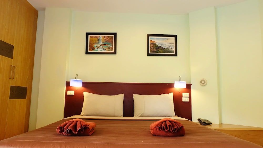 undefined Patong Eyes Hotel 4