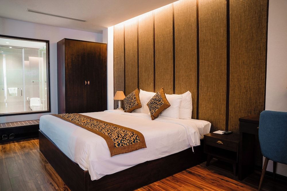 undefined Dong Duong Hotel 8