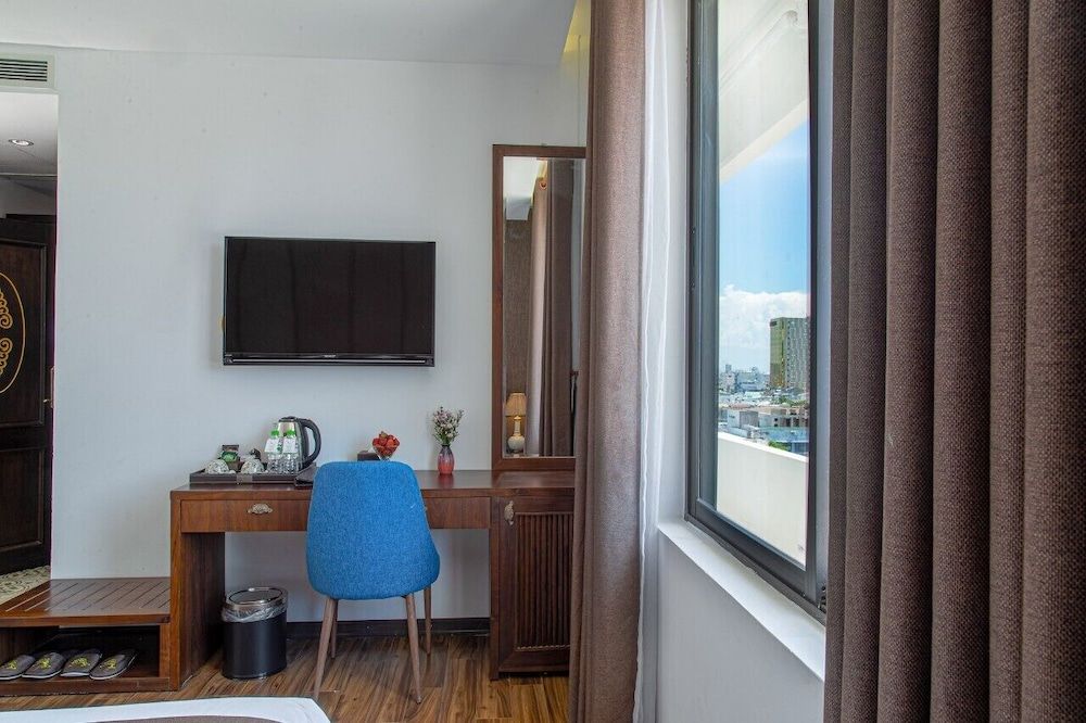 Dong Duong Hotel Deluxe Double Room 11