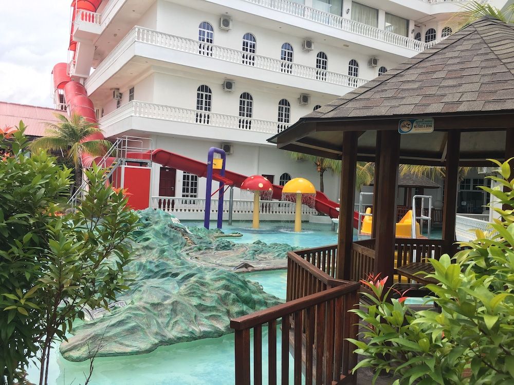undefined Landcons Hotel 9
