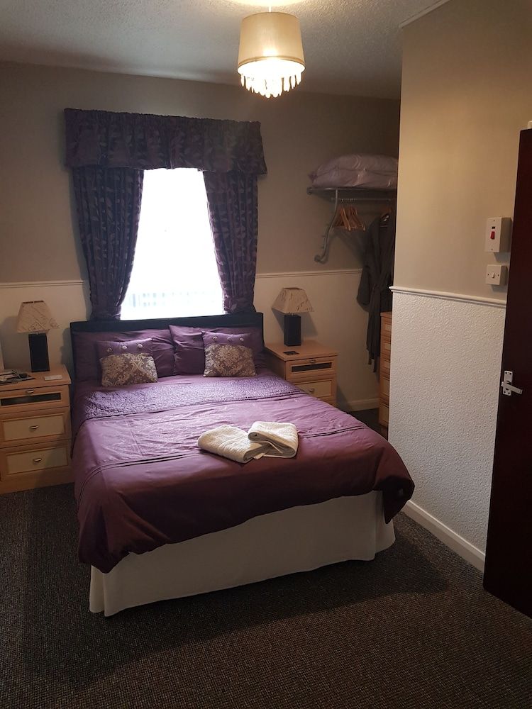 undefined Thornhill Blackpool 4
