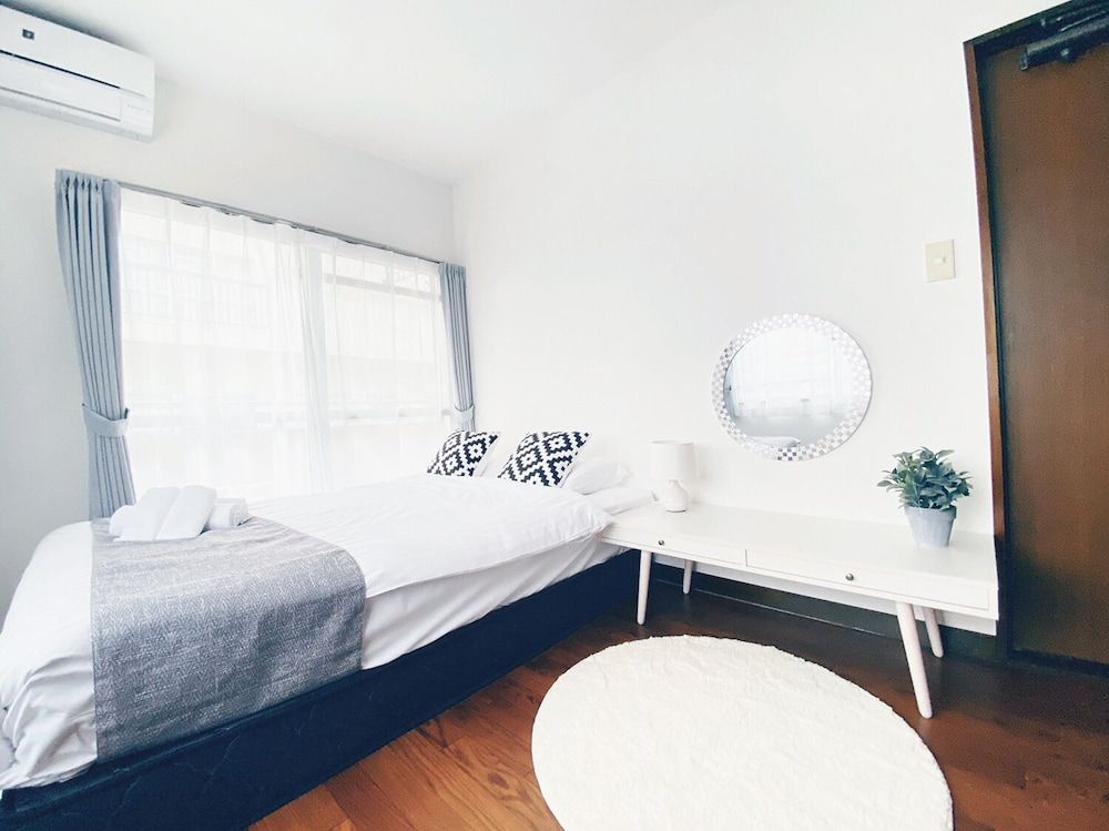 3 Bedroom Apartment with Balcony 401