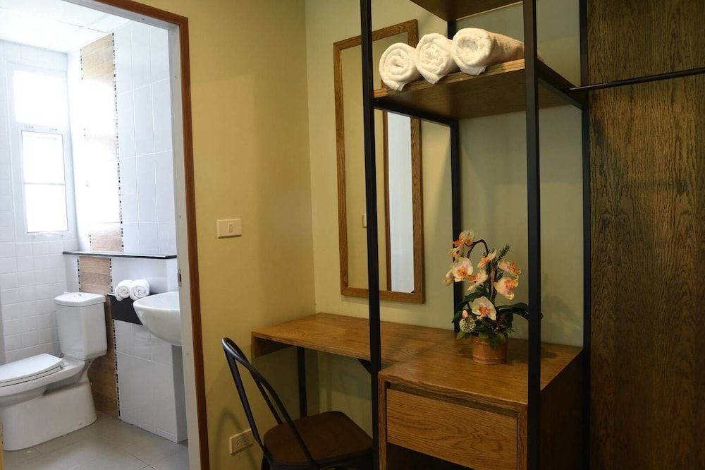 undefined Home Inn 4