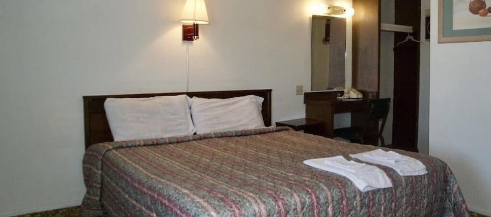 66 Motel Superior Room 4