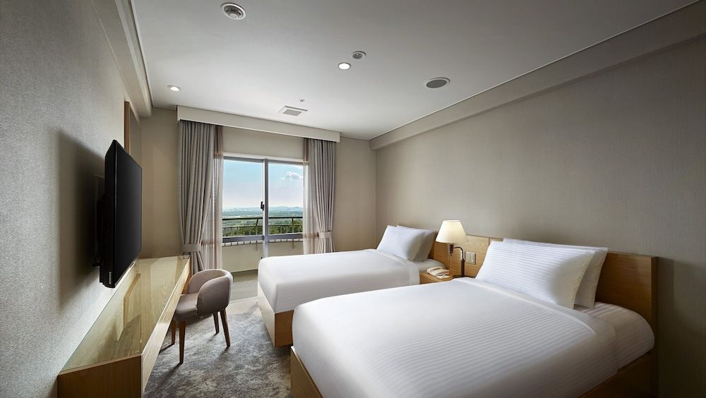 Standard Room, 2 Twin Beds, Garden View
