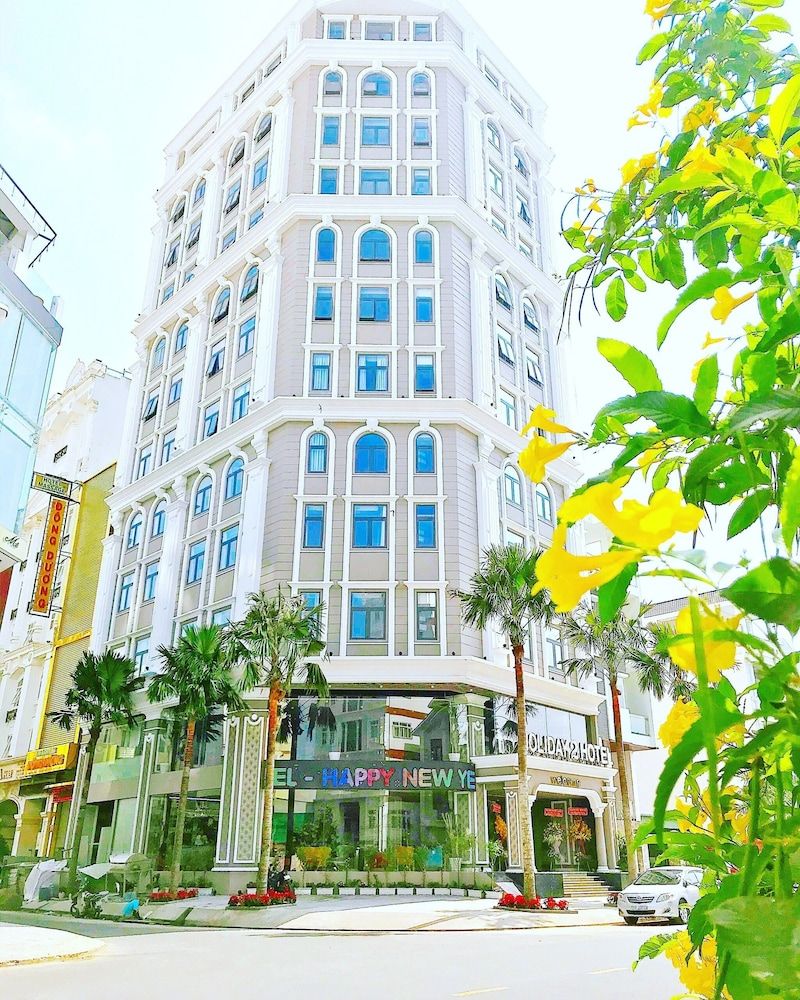 undefined Holiday 2 Hotel 6