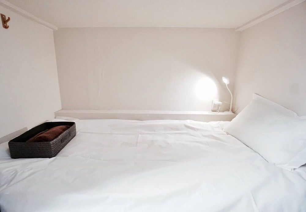 undefined Hostel 758 Nagoya2H 5