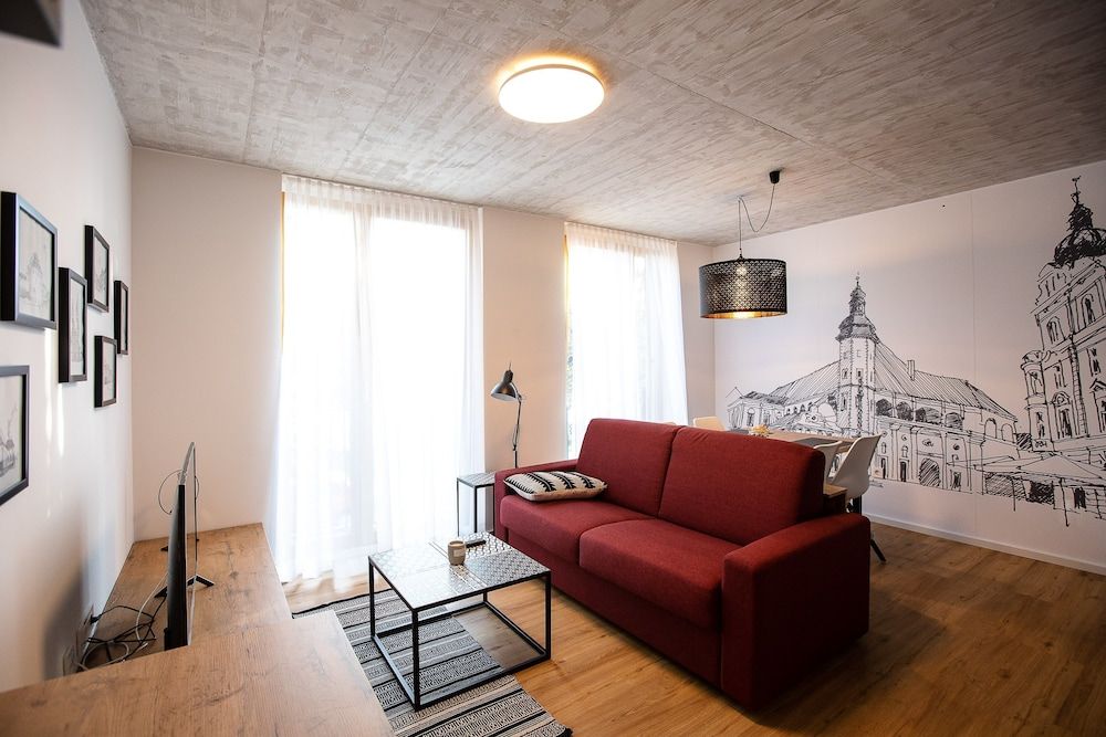 Postcard City Apartments Design Apartment, 1 Bedroom (2) 5