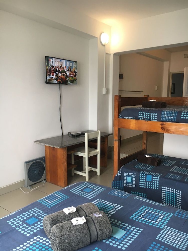 Umkomaas Lodge Double / Twin Room with extra bed