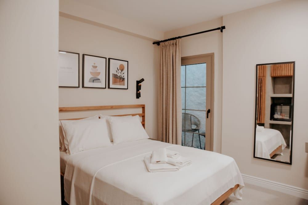 Paye Alaçatı Economy Double Room Basement Floor