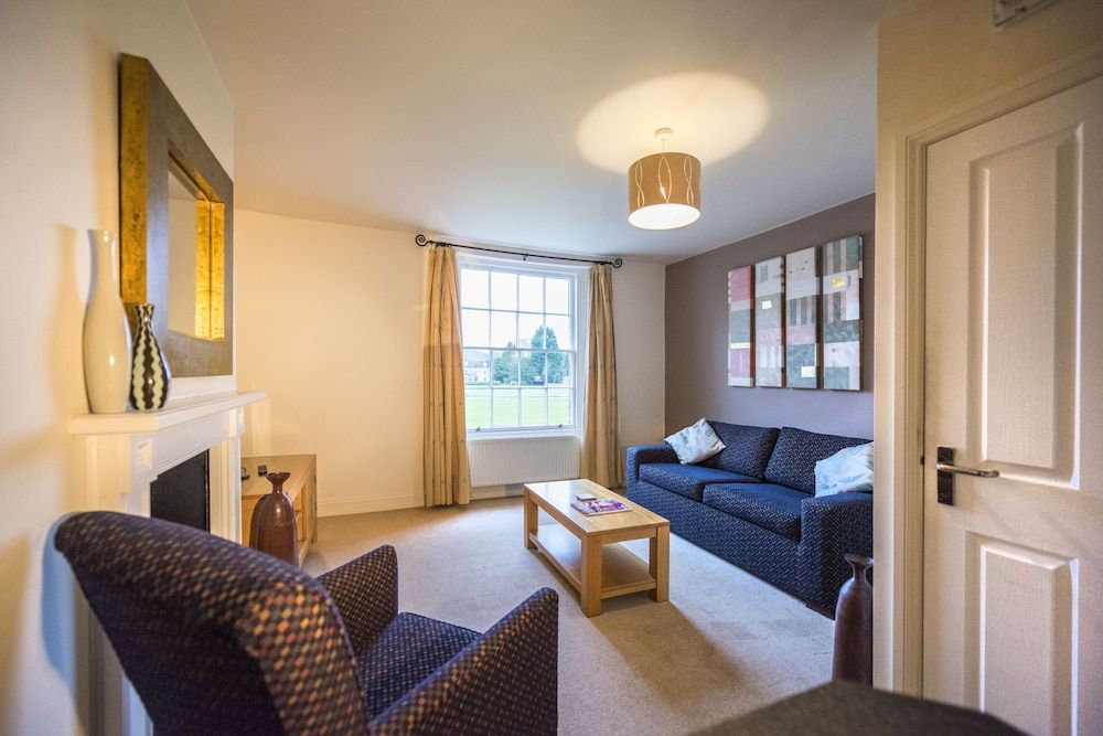 The Bell Inn Junior Suite 5