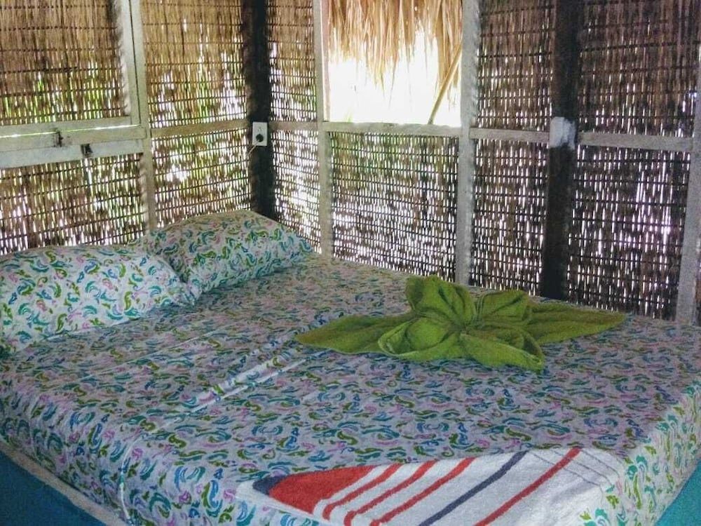 Las Palmeras Traditional Cabin 4