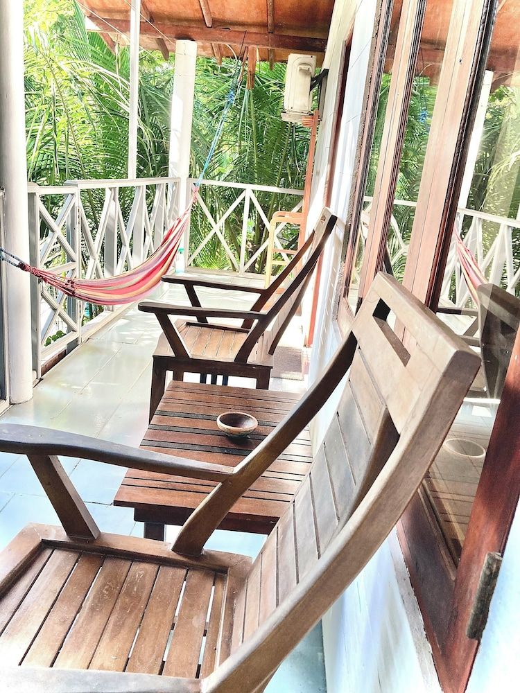 Seashore Mirissa Classic Double Room, 1 King Bed, Garden View, Beachside 7