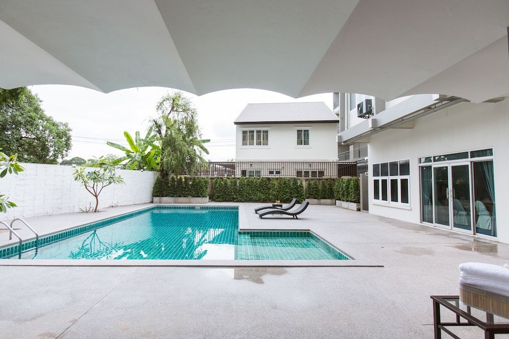 undefined At the train 8