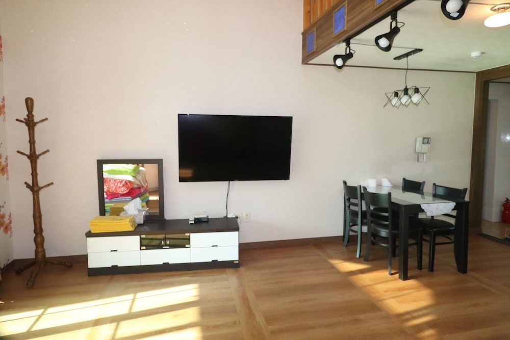 Gyeongju Raspberry Pension Duplex (Uranus 3) 10