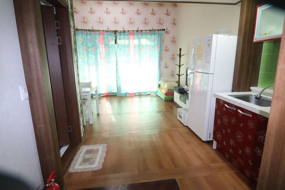 Gyeongju Raspberry Pension Duplex (Uranus 3) 2