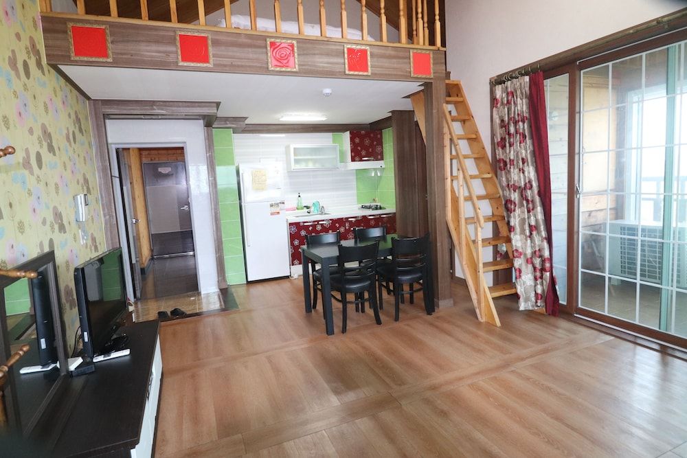 Gyeongju Raspberry Pension Duplex (Uranus 1) 4