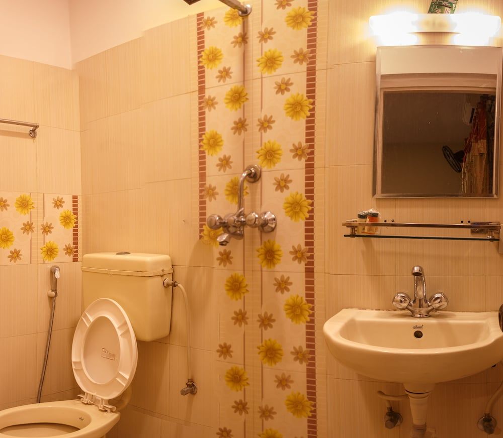 undefined Hotel Hikers Haven 10