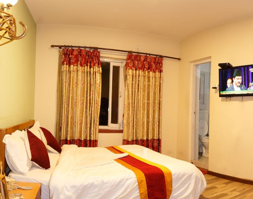 undefined Hotel Hikers Haven 3