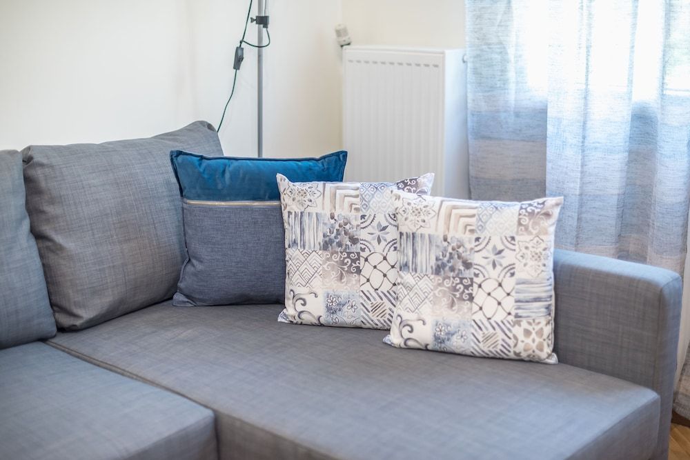 Elegant Suite by CloudKeys City Apartment 34