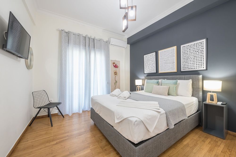 undefined Elegant Suite by CloudKeys 4