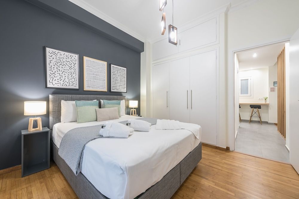 undefined Elegant Suite by CloudKeys 7