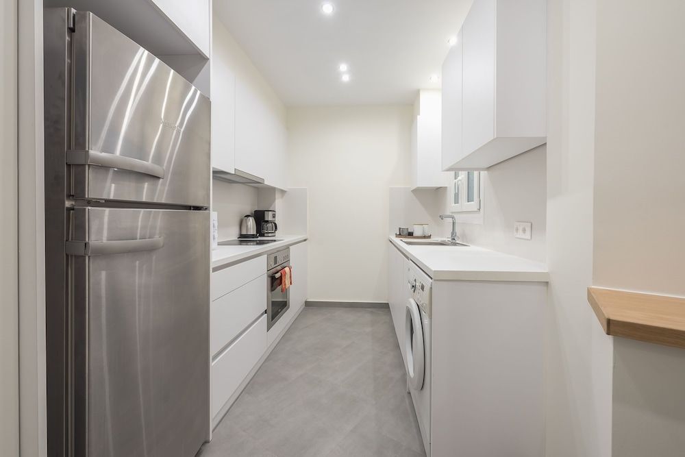 Elegant Suite by CloudKeys City Apartment 18