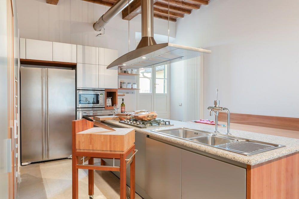 Exclusive Corso Italia Penthouse Apartment, 3 Bedrooms 14