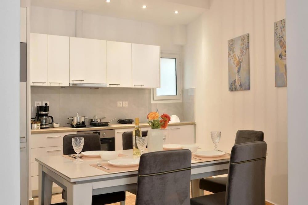 undefined GTD8210 - Acropolis Cozy Apt. 2