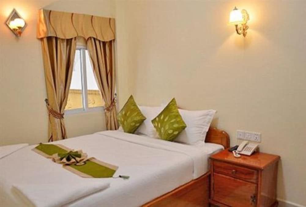 Green Centre Point Inn Superior Room, 1 Queen Bed 2