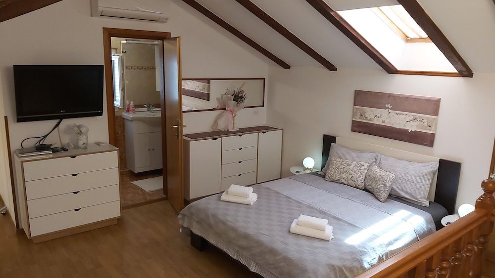 Guest House Mafi