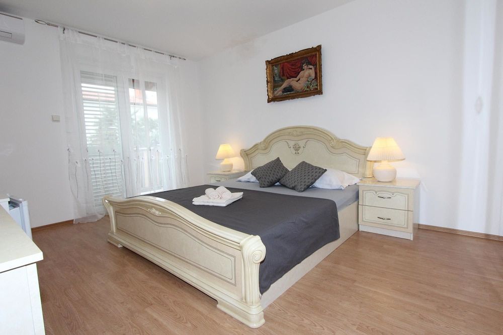 Guest House Mafi