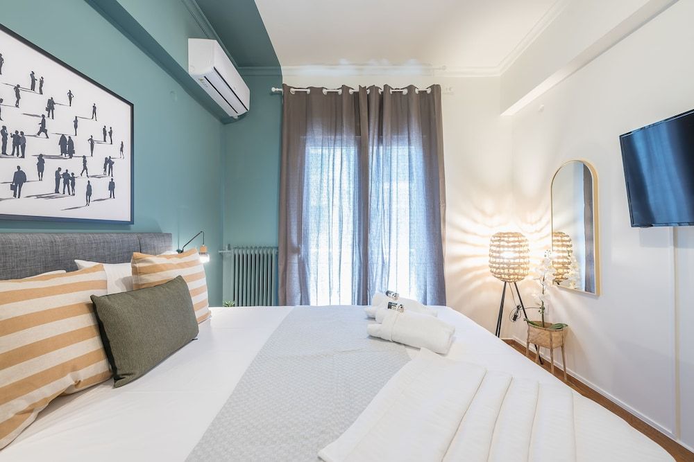 City Suite by Cloudkeys City Double Room 11