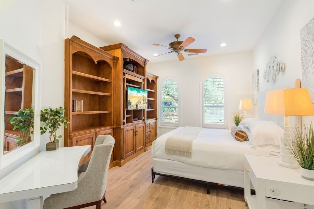 Gaia Inn and Spa - Adults Only - Temecula Wine Country Deluxe Room, 1 King Bed