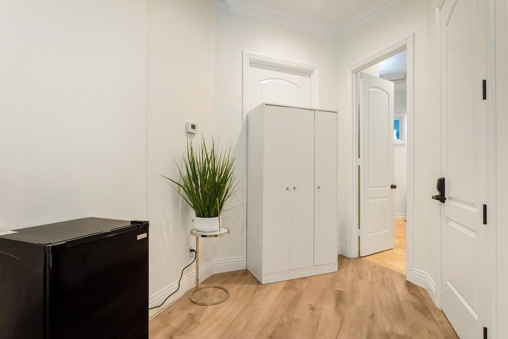 Gaia Inn and Spa - Adults Only - Temecula Wine Country Deluxe Room, 1 King Bed 7