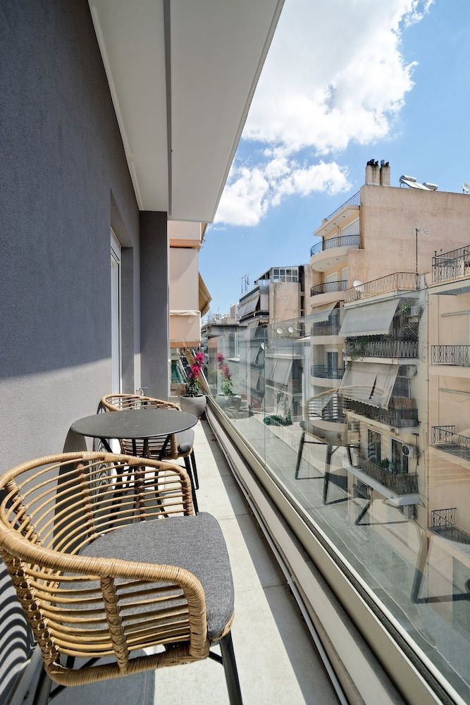 Eos Residence Luxury Apartment, 4 Bedrooms, Non Smoking, Balcony 16