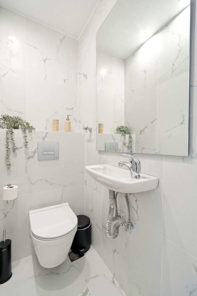 Eos Residence Luxury Apartment, 4 Bedrooms, Non Smoking, Balcony 24