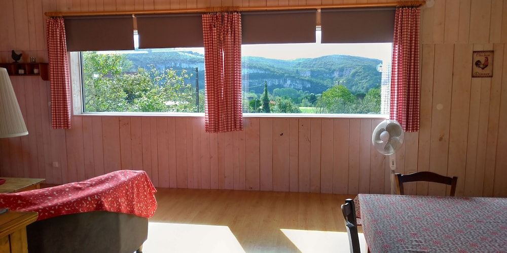 Maison d'hotes La Combe de Redoles Loft Lapopie 9